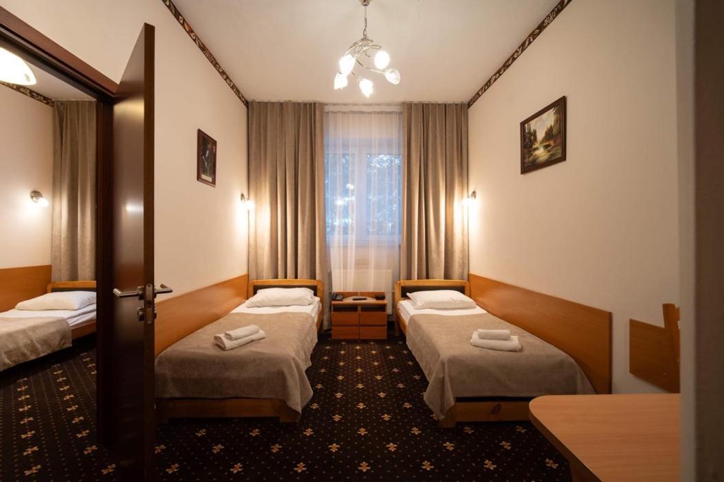 Hotel Trylogia 지엘론카 외부 사진